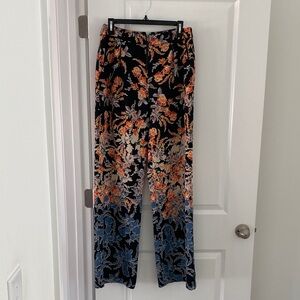 BCBG Maxazria Floral Pant size Small